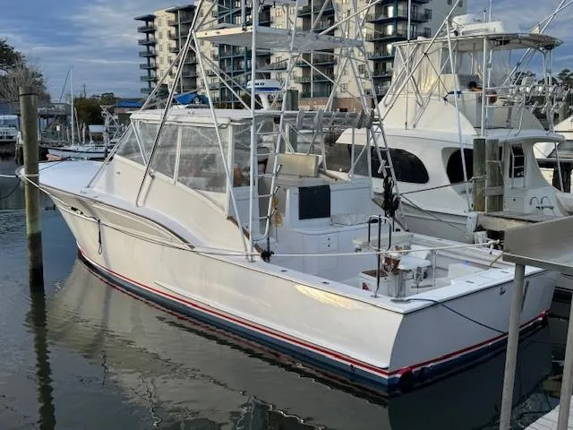 Marked Off Yacht Photos Pics New Hull Paint 1-2025