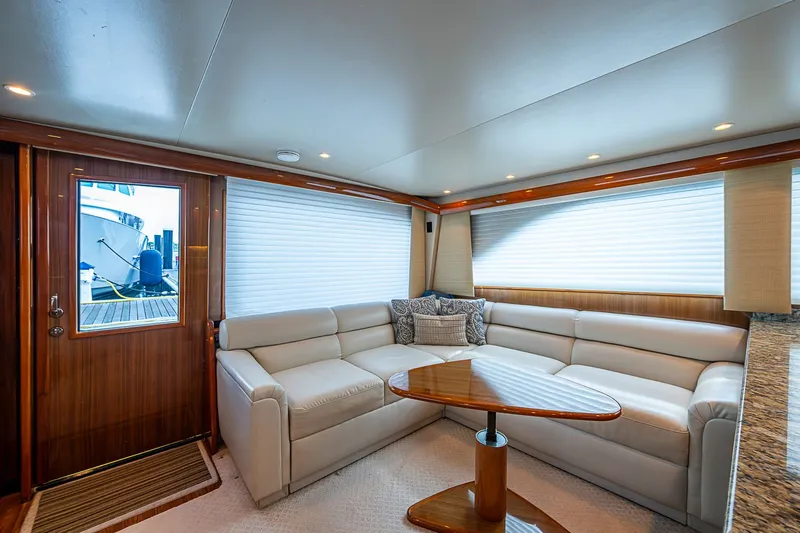 Done Deal Yacht Photos Pics 