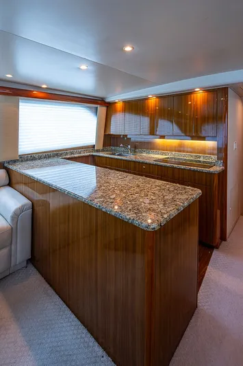 Done Deal Yacht Photos Pics 