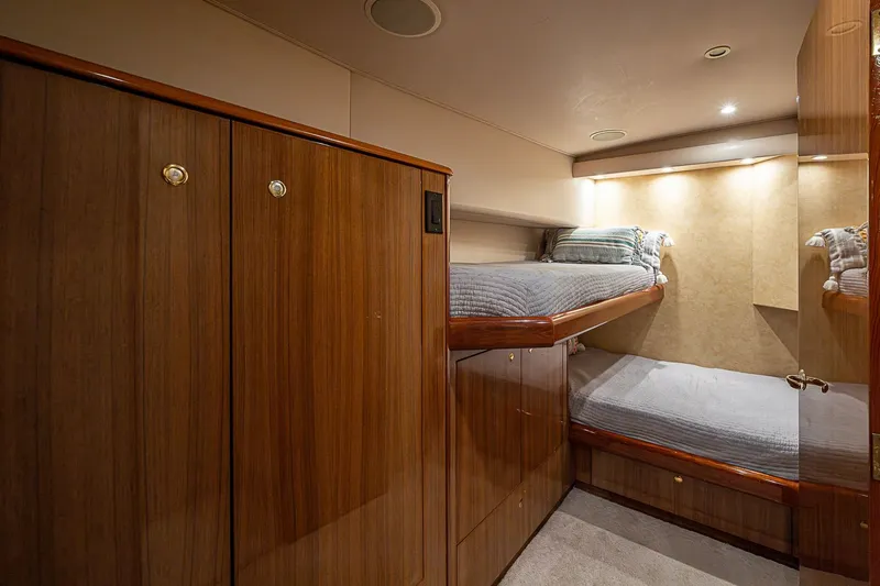 Done Deal Yacht Photos Pics 