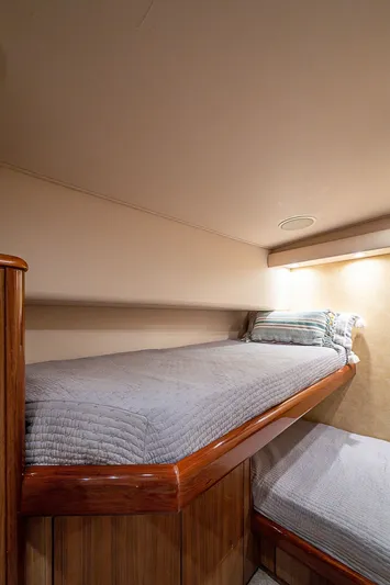 Done Deal Yacht Photos Pics 