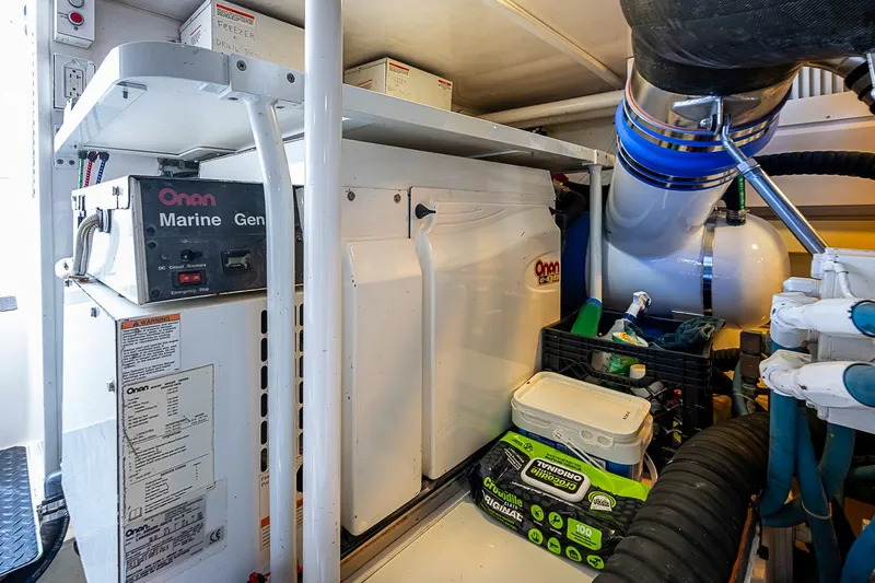 Done Deal Yacht Photos Pics 