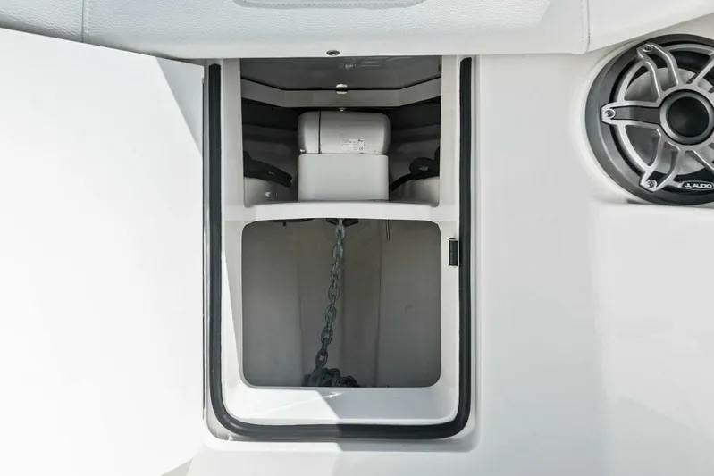 Fish Wish Yacht Photos Pics 2023 SeaVee 450z anchor locker with chain and JL Audio speaker.