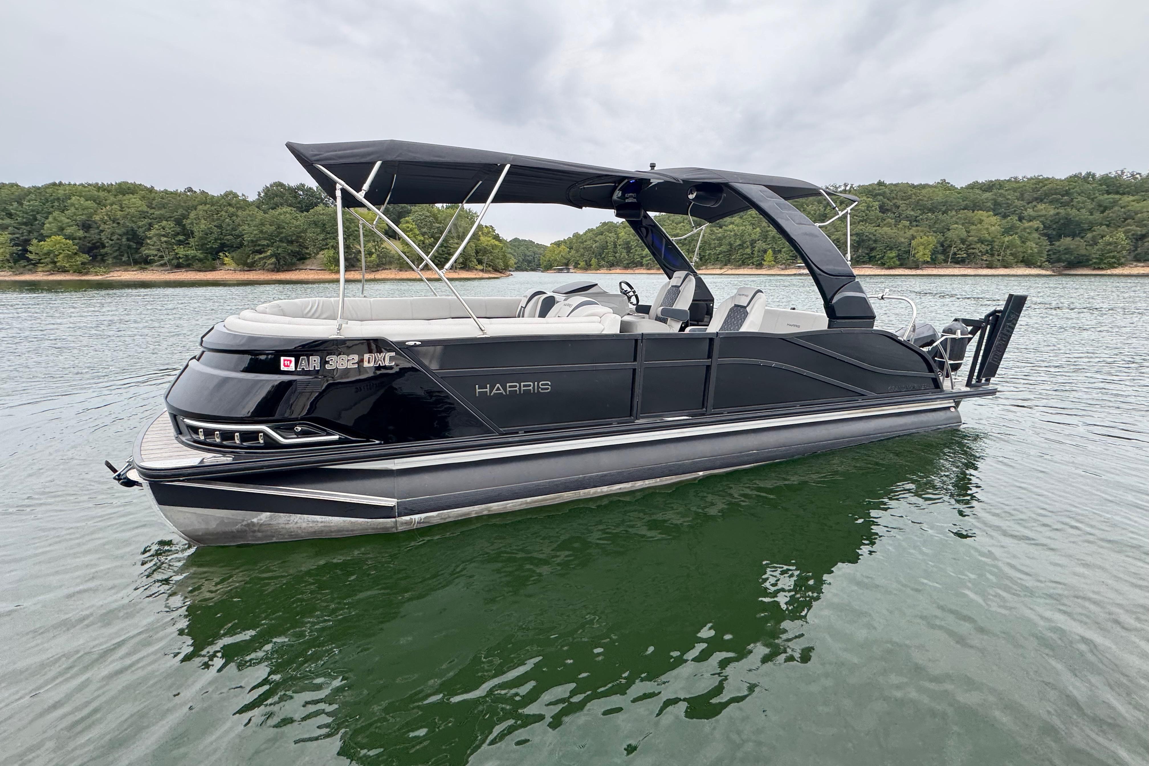 Harris Grand Mariner 250