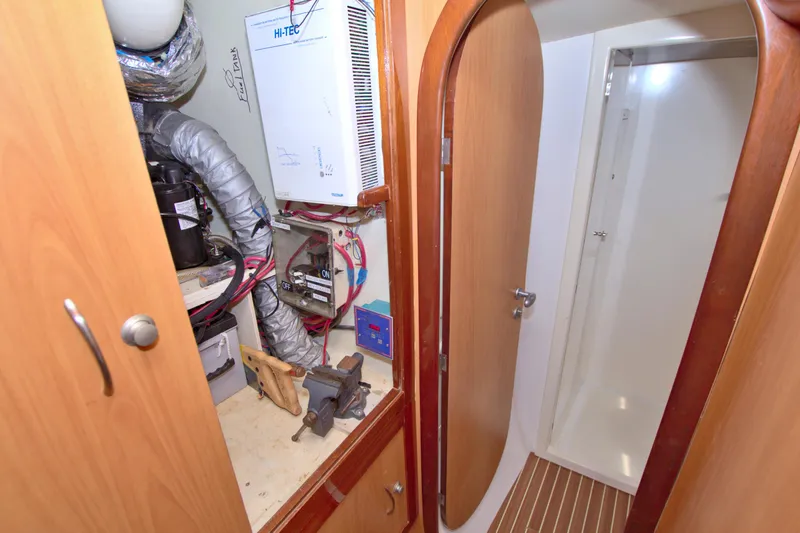 Route 66 Yacht Photos Pics 