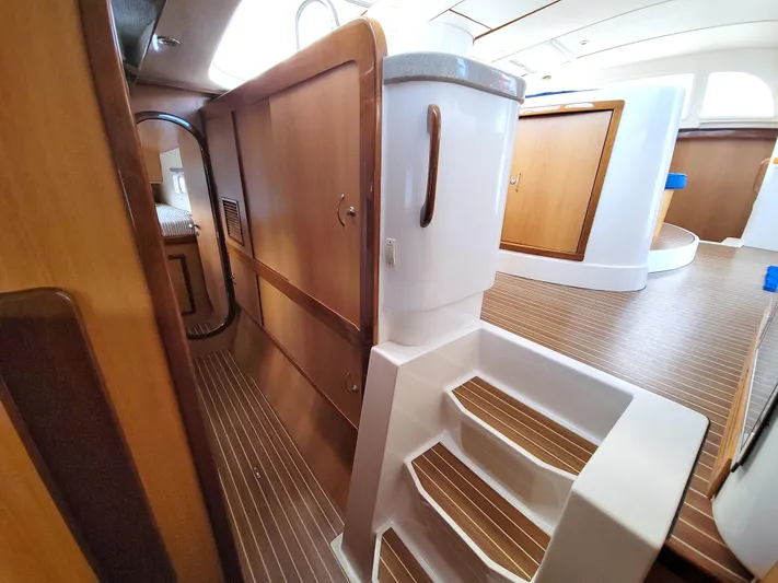 Route 66 Yacht Photos Pics 