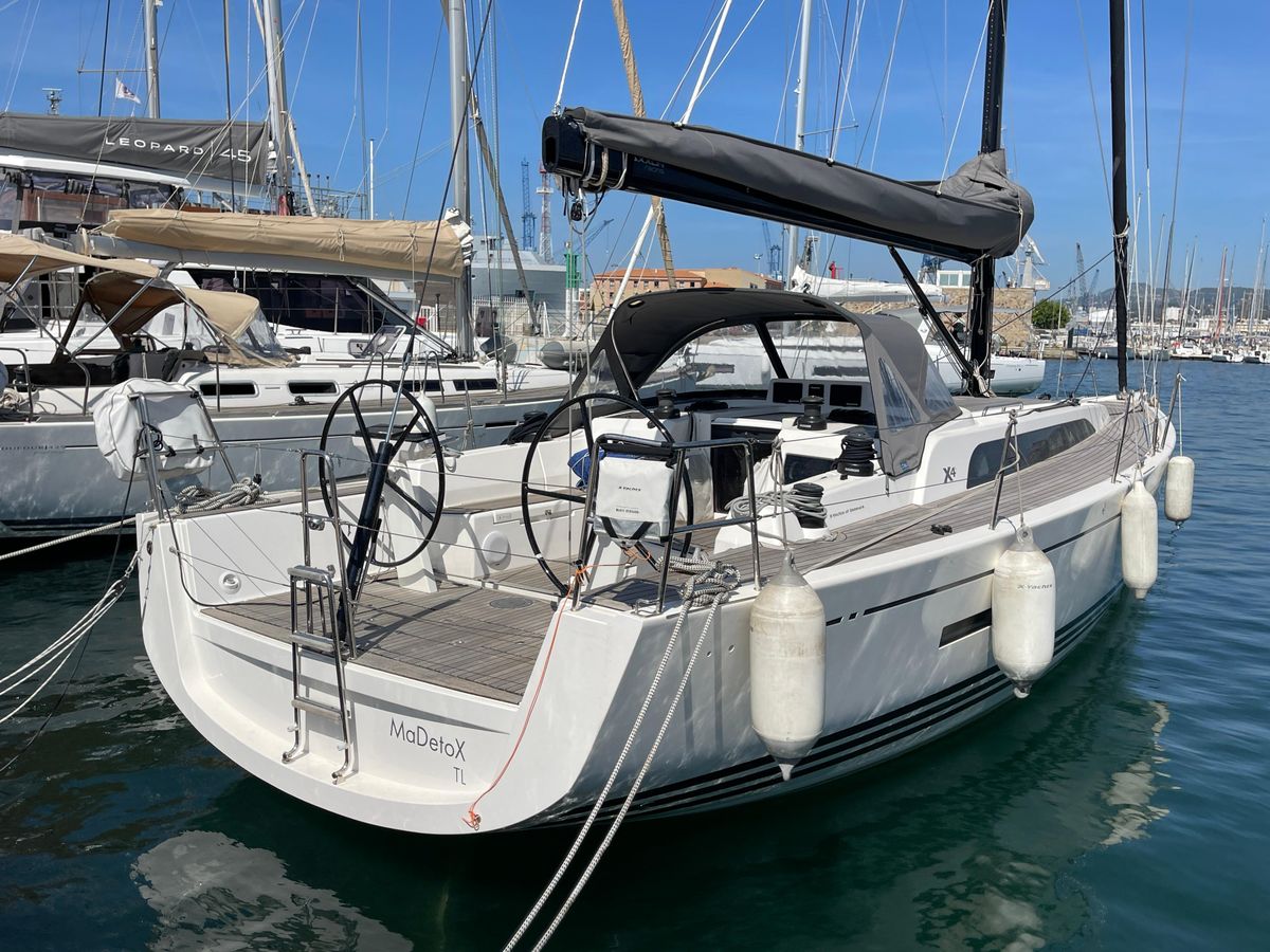 2021 X-Yachts 42 