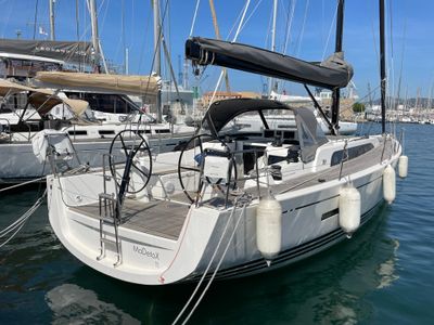 Yacht