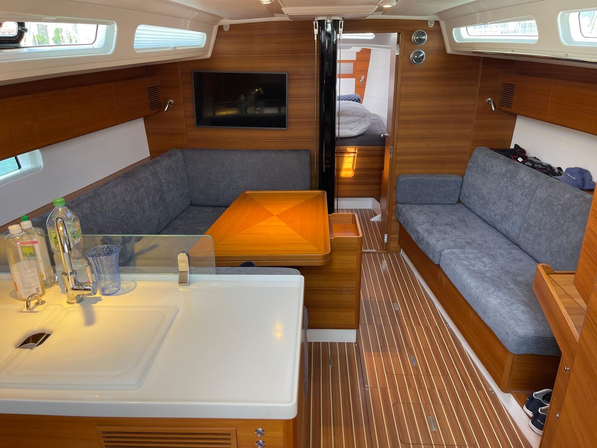2021 X-Yachts 42 