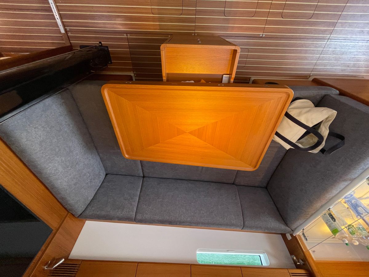2021 X-Yachts 42 