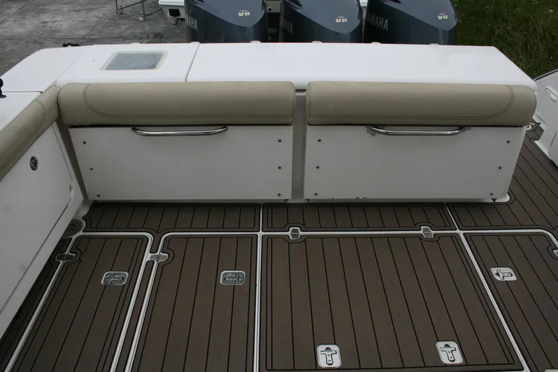 Slacker Yacht Photos Pics 