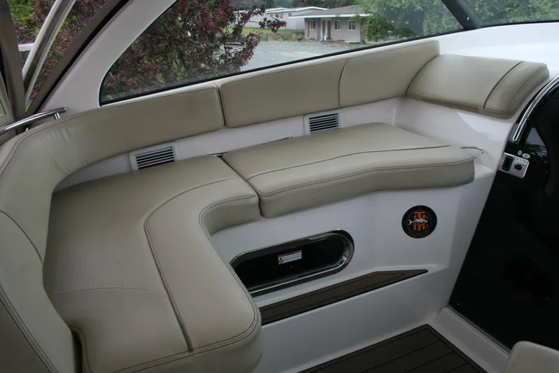 Slacker Yacht Photos Pics 