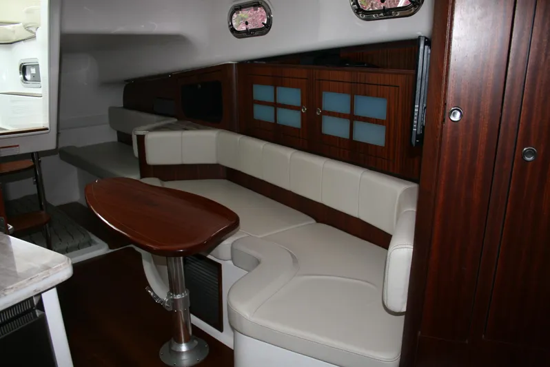 Slacker Yacht Photos Pics 