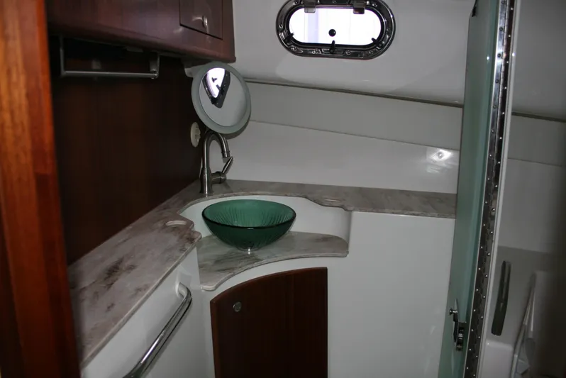 Slacker Yacht Photos Pics 