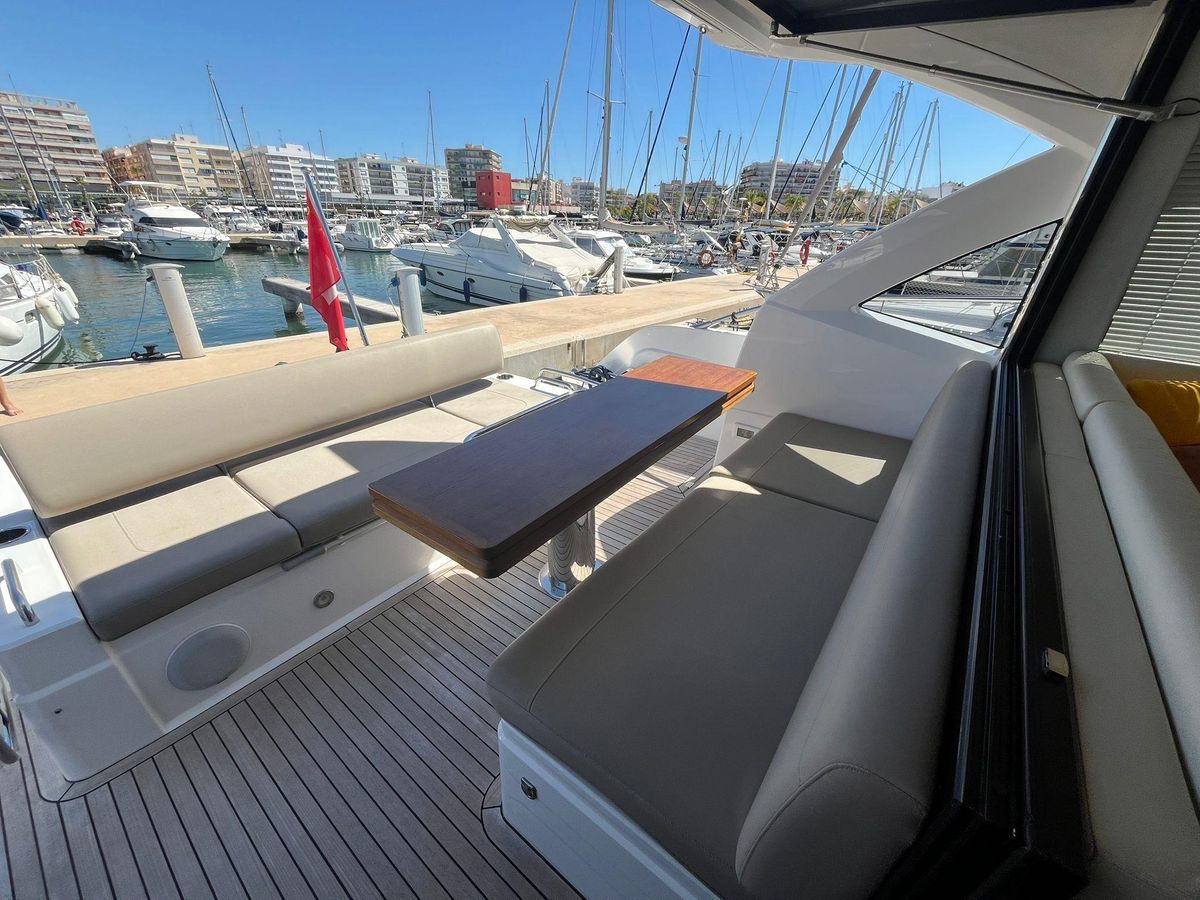 2019 Sunseeker 54 