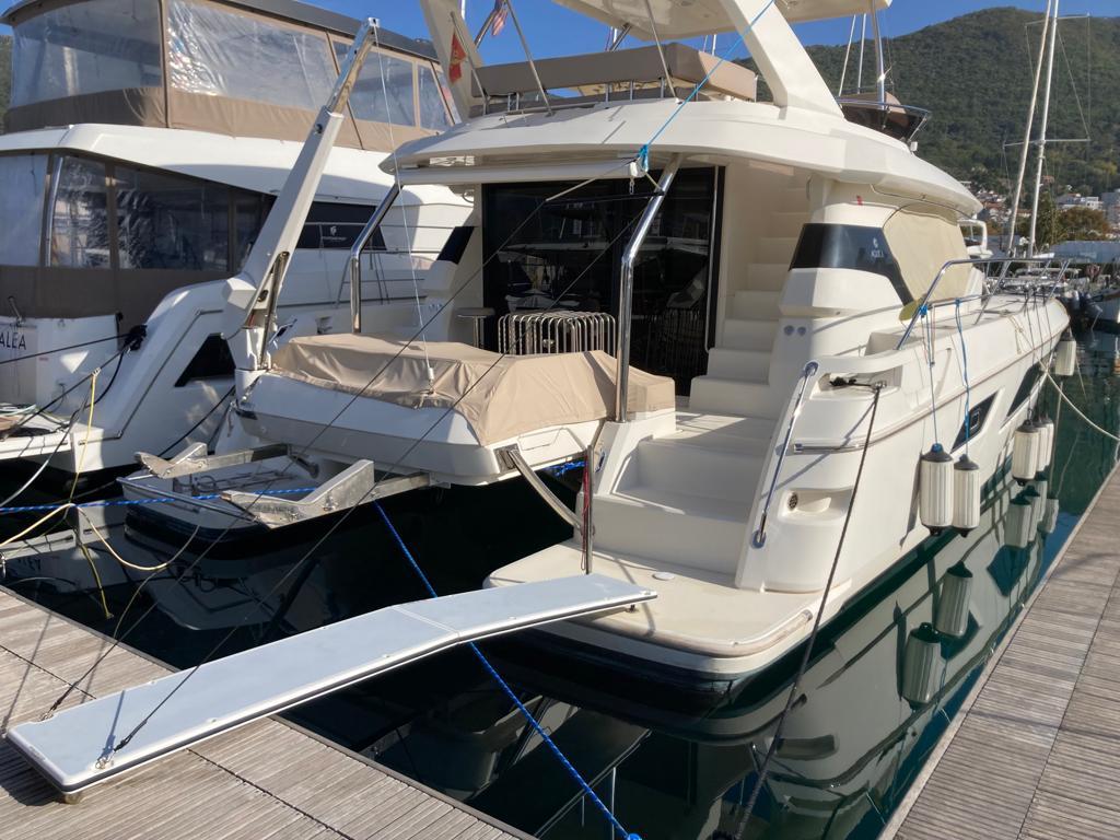 2018 Aquila 44