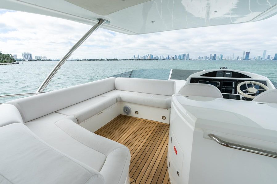 2016 Sunseeker Manhattan 65