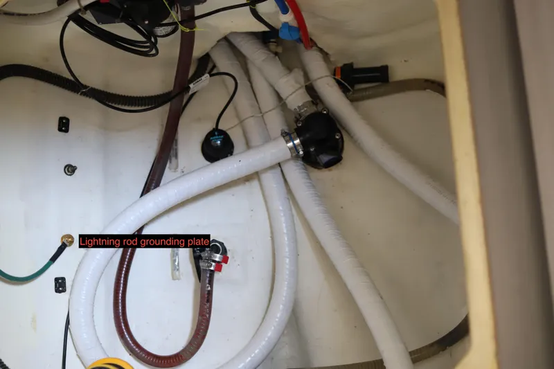 Why Knot Yacht Photos Pics 