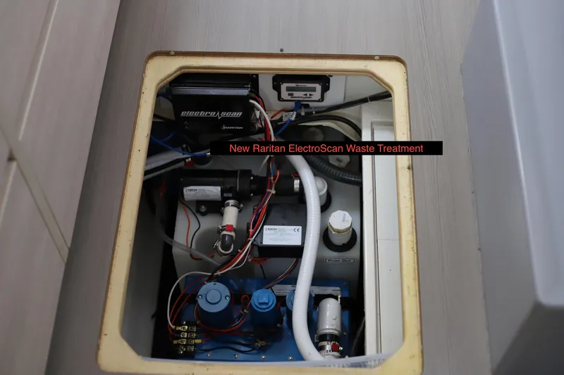 Why Knot Yacht Photos Pics 