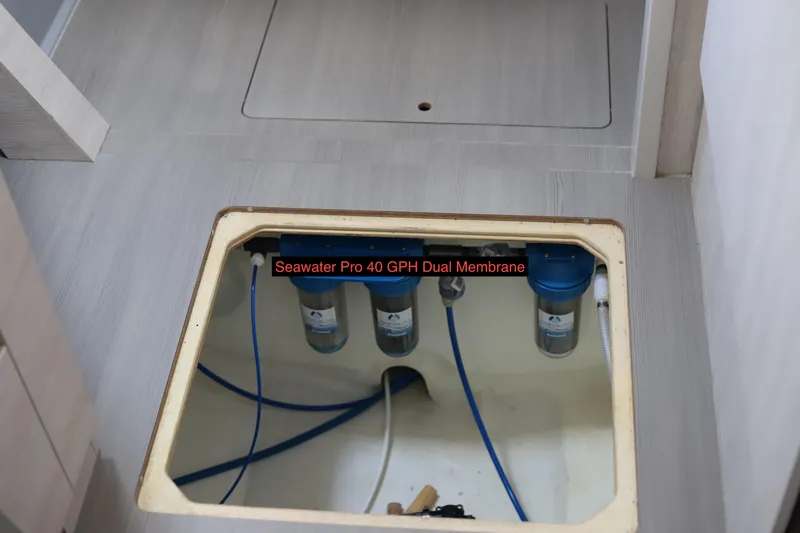 Why Knot Yacht Photos Pics 