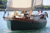2000 Schooner 33'