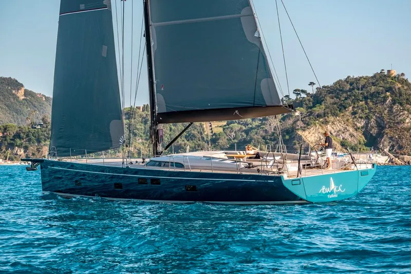  Yacht Photos Pics GS72LC_fTaccola&copy;_TCC0853