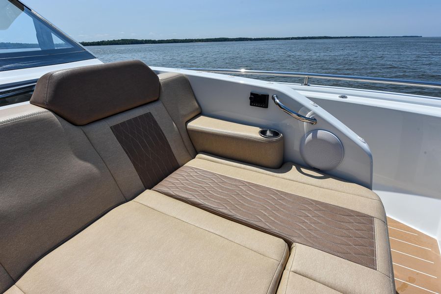 2020 Ocean Alexander 45 Divergence
