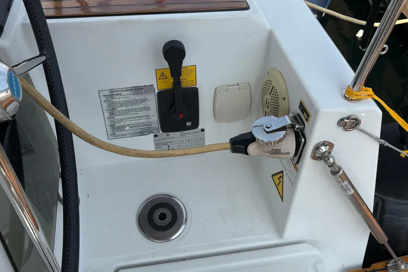 Alpha-joy Yacht Photos Pics Shore power inlet w/ gear and throttle