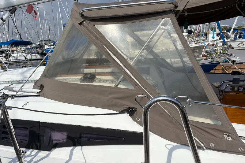 Alpha-joy Yacht Photos Pics Dodger