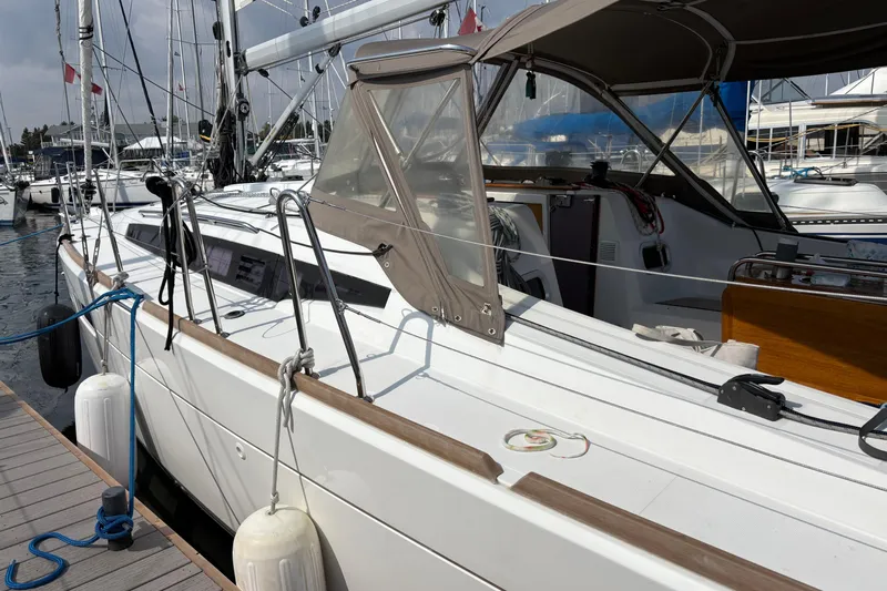 Alpha-joy Yacht Photos Pics Port Side II