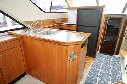 Neptune Yacht Photos Pics 