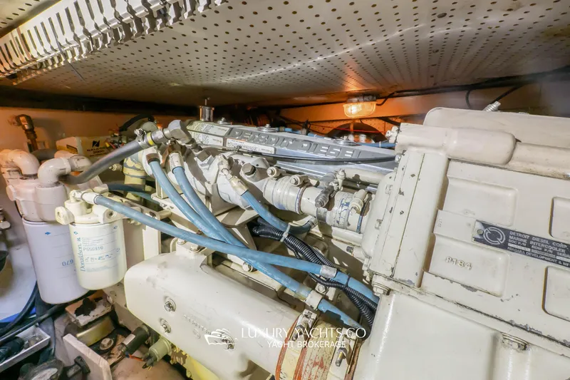  Yacht Photos Pics Engine room of 1997 Neptunus 50 Aft Cabin yacht with Detroit Diesel engine.