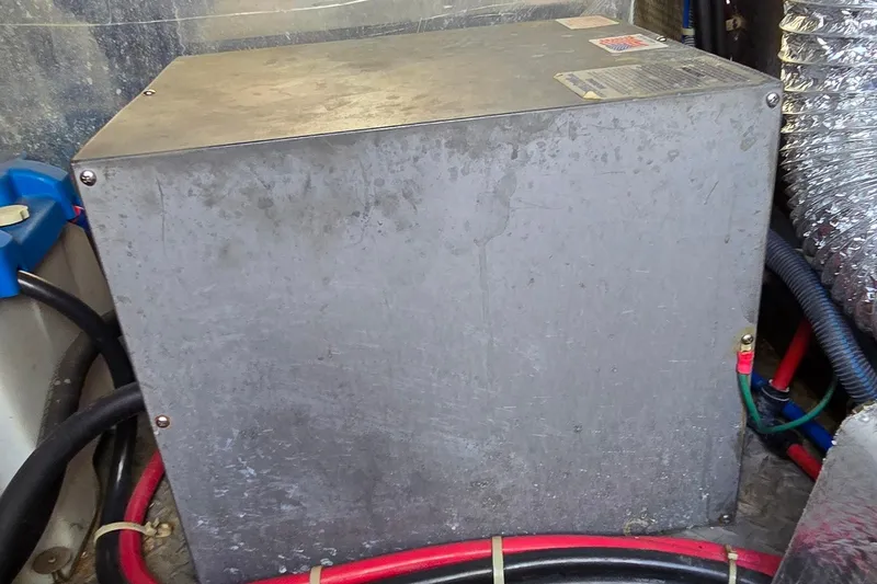  Yacht Photos Pics Electrical box in a 2003 Regal Commodore 4260 boat engine compartment.