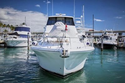 Yacht