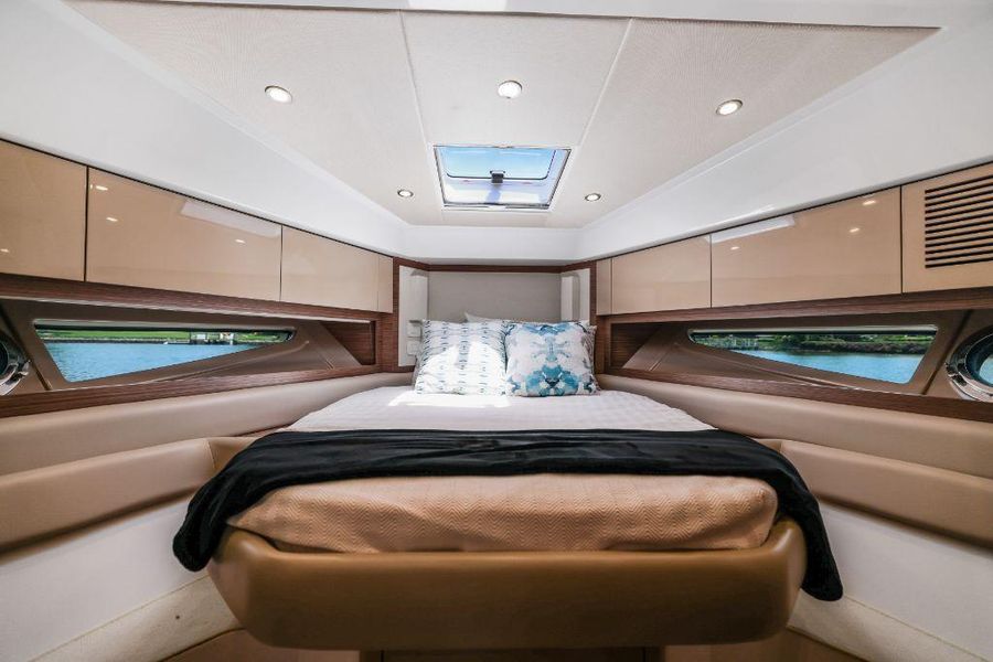 2016 Azimut Atlantis 50