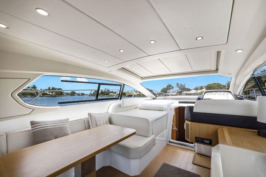 2016 Azimut Atlantis 50