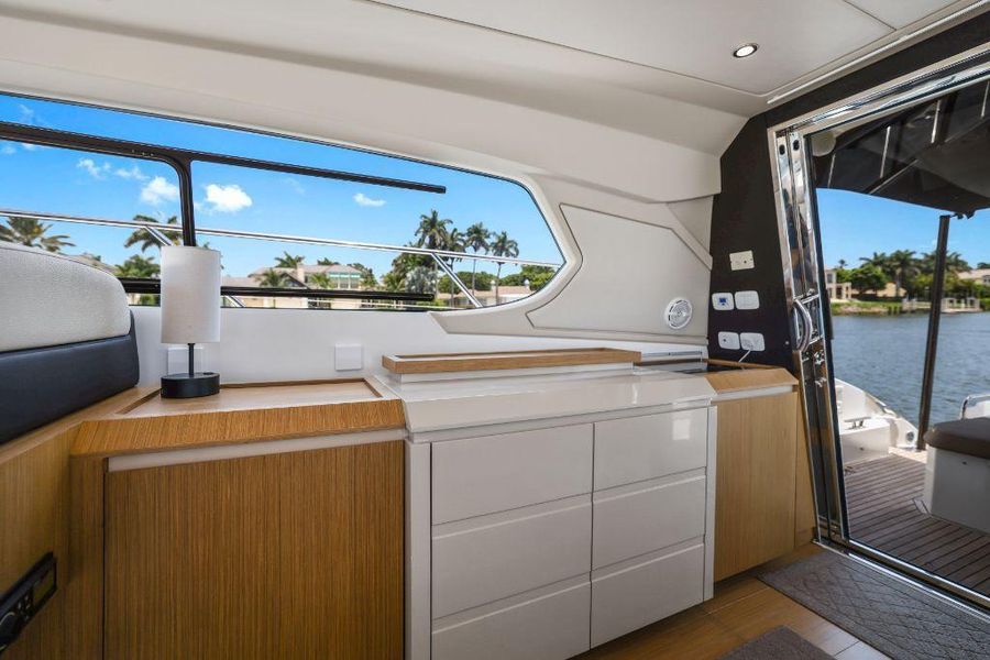 2016 Azimut Atlantis 50