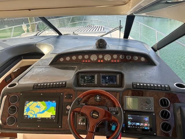 2006 Princess 58v