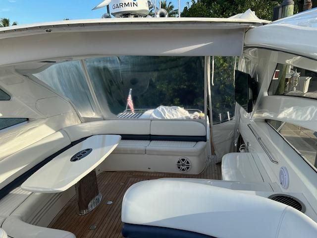 2006 Princess 58v