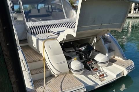 2006 Princess 58v