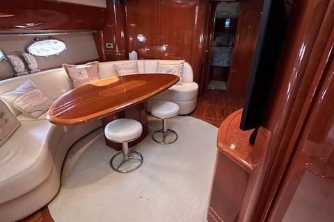 2006 Princess 58v