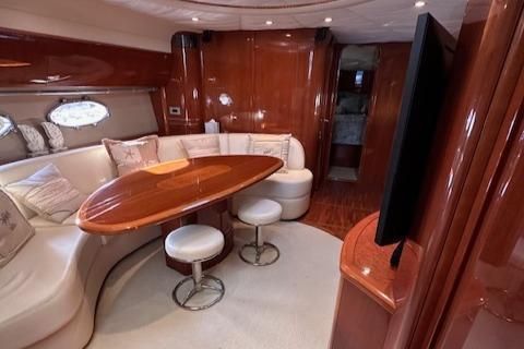 2006 Princess 58v