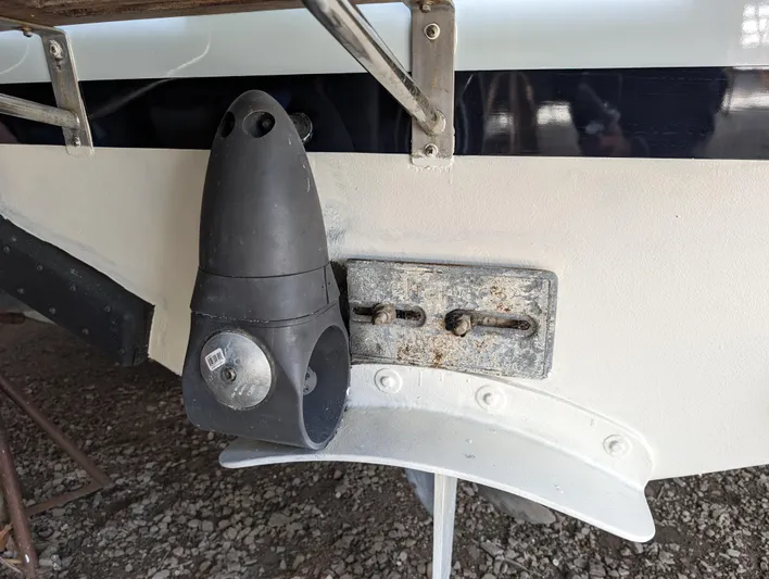 Wilbury Yacht Photos Pics Hunt Surf Hunter 33 Wilbury