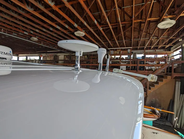 Wilbury Yacht Photos Pics Hunt Surf Hunter 33 Wilbury