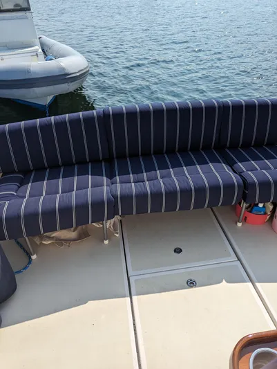 Wilbury Yacht Photos Pics Hunt Surf Hunter 33 Wilbury