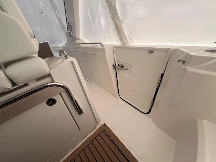  Yacht Photos Pics 2023 Tiara Yachts 38 LS interior with sleek design and modern features.