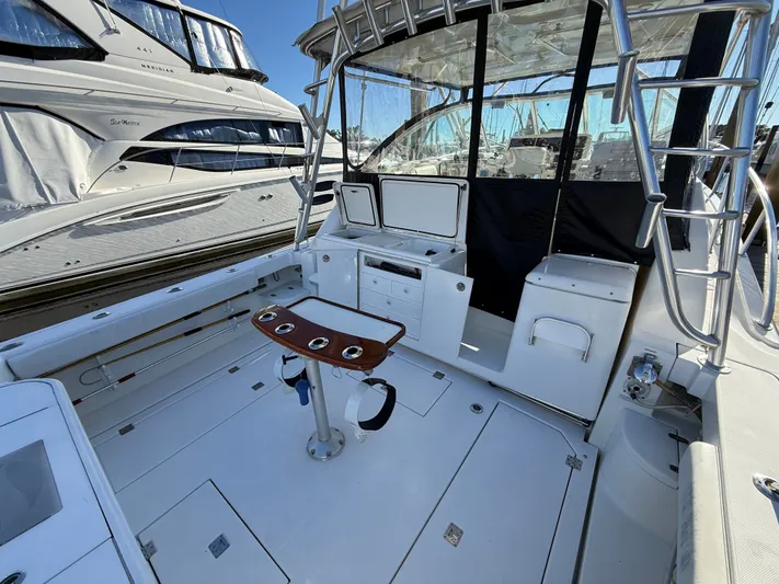 Yellowfin Yacht Photos Pics 