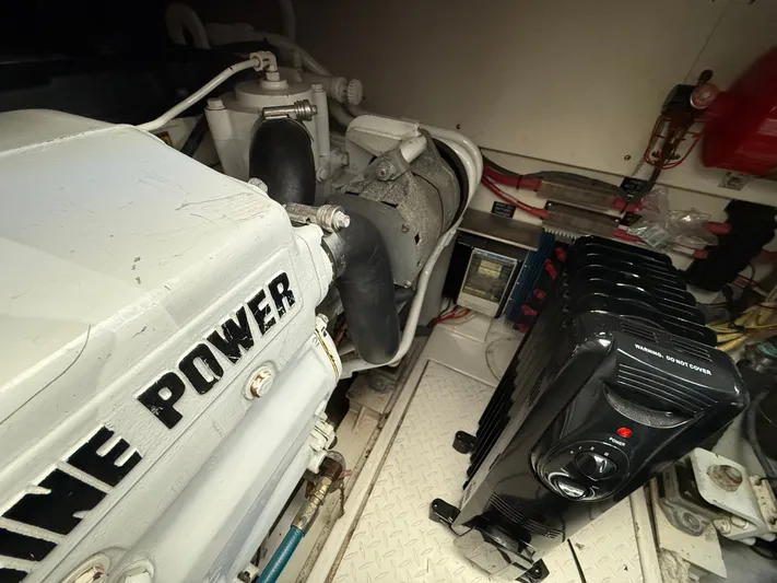 Yellowfin Yacht Photos Pics 