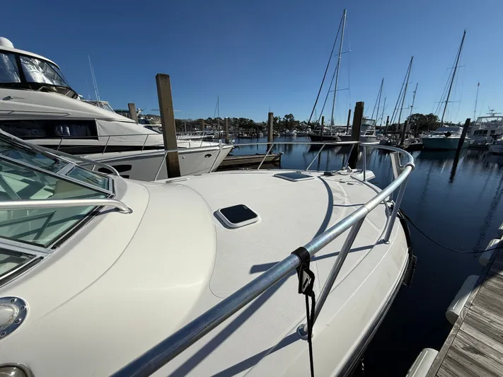 Yellowfin Yacht Photos Pics 