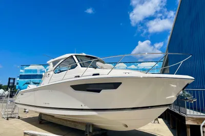 Pursuit OS 325